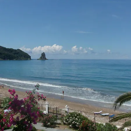 Beachfront Vacation Eftichia * Agios Gordios (Corfu)