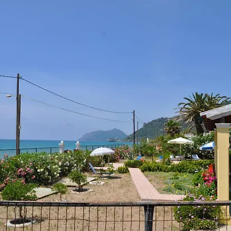 Beachfront Vacation Eftichia * Agios Gordios (Corfu)
