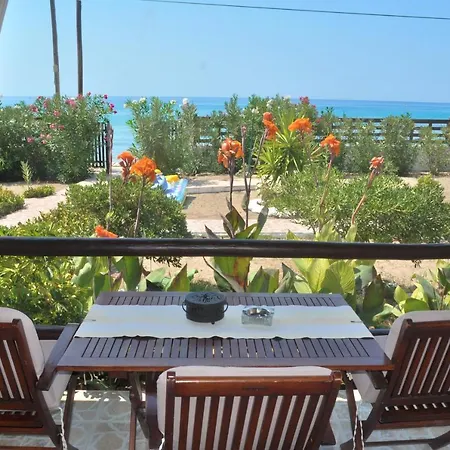 Beachfront Vacation Eftichia