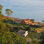 Hébergement de vacances Beachfront Vacation Eftichia *