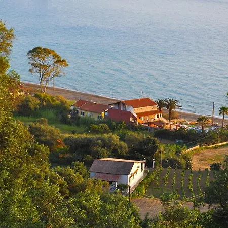 Holiday home Beachfront Vacation Eftichia *