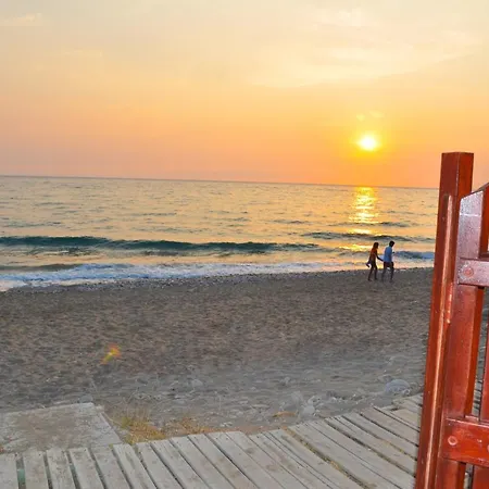 Holiday home Beachfront Vacation Eftichia *